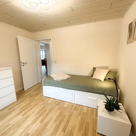 Gemuetliche Ferienwohnung In Der Eifel - Naehe Mosel Bausendorf Exterior foto